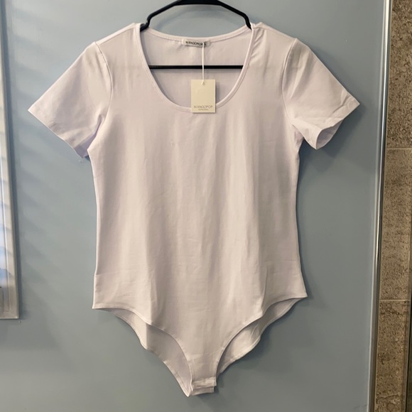 Women’s Scoop Neck Bodysuit - Picture 1 of 6